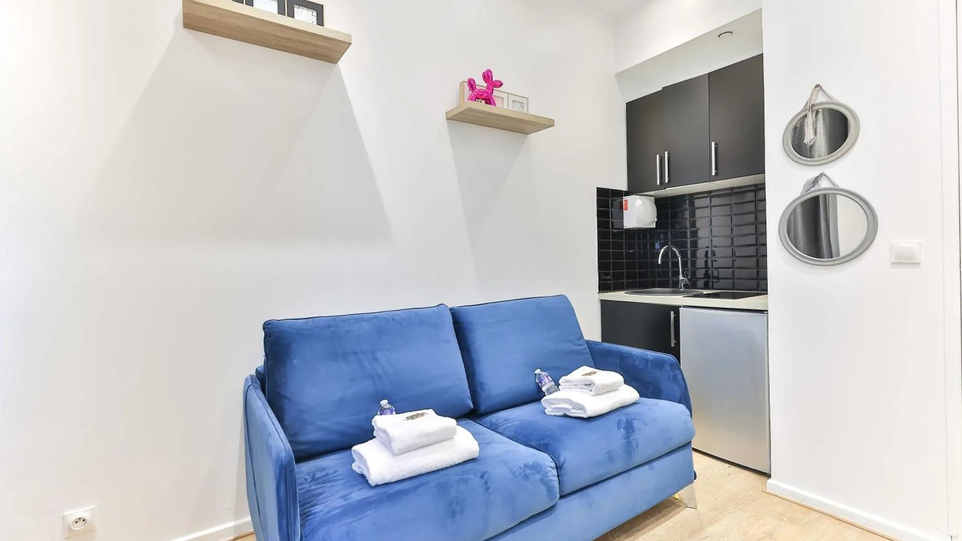 Apartment Studio In The Heart Of Nation Charonne Paris